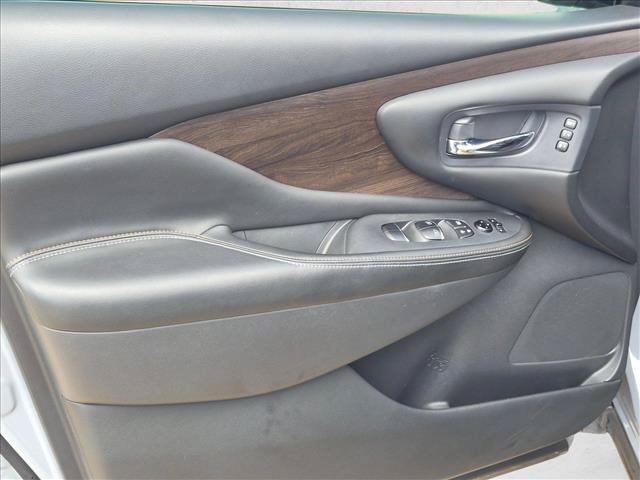Used 2021 Nissan Murano Platinum w/ Cargo Package FWD image 8