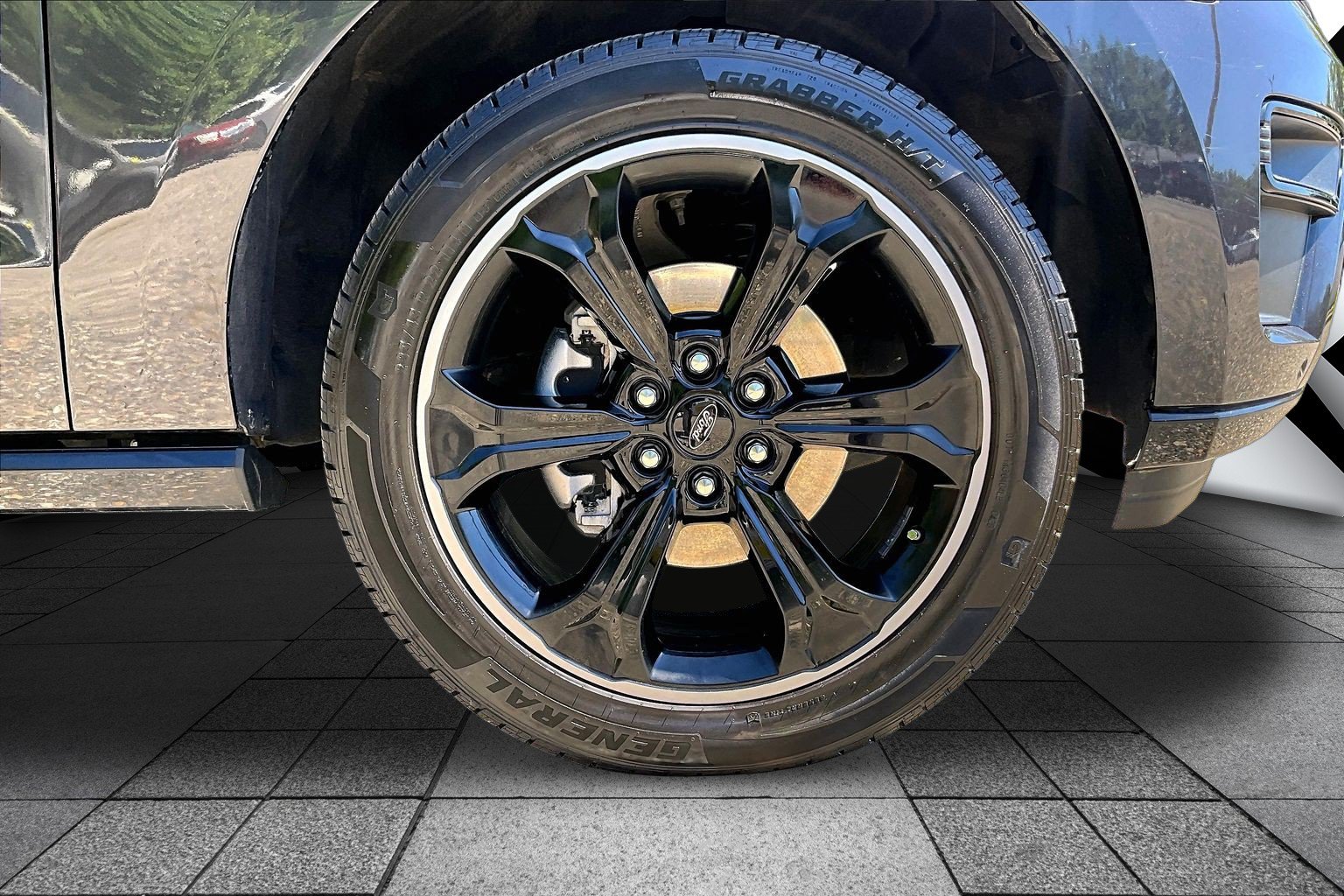 Certified 2023 Ford Expedition Max Limited AWD/4WD image 8