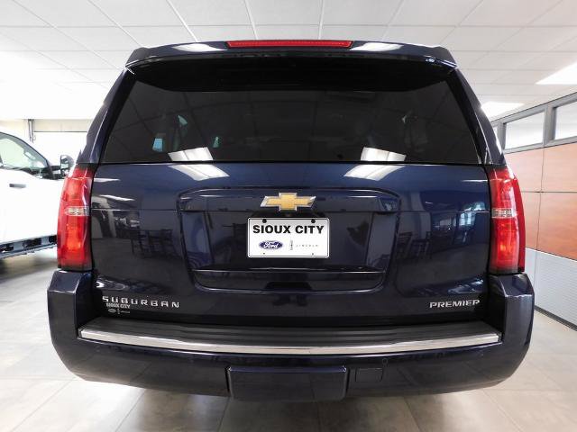 Used 2019 Chevrolet Suburban Premier image 8