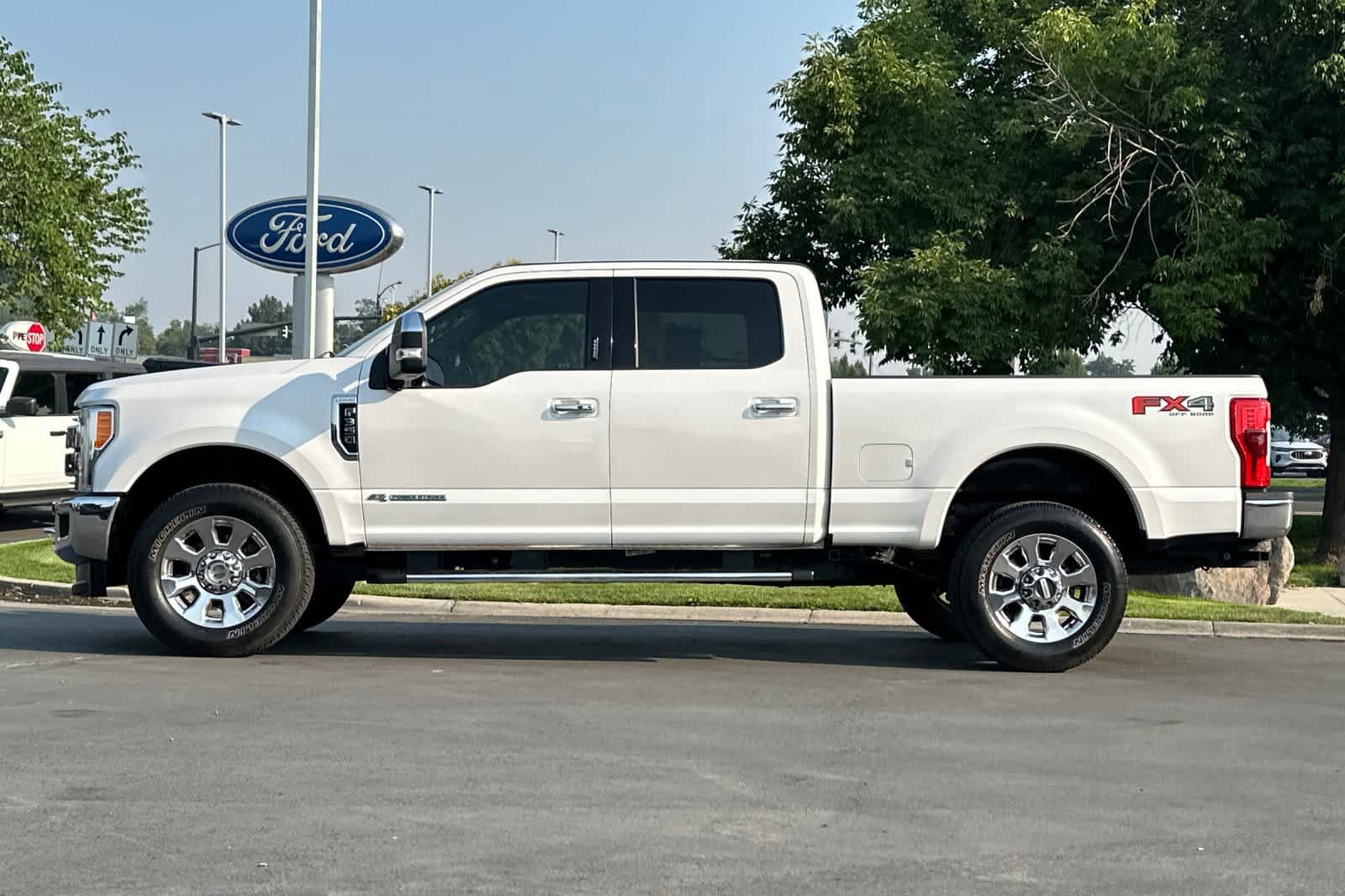 Certified 2018 Ford F350 Lariat w/ Lariat Ultimate Package AWD/4WD image 5