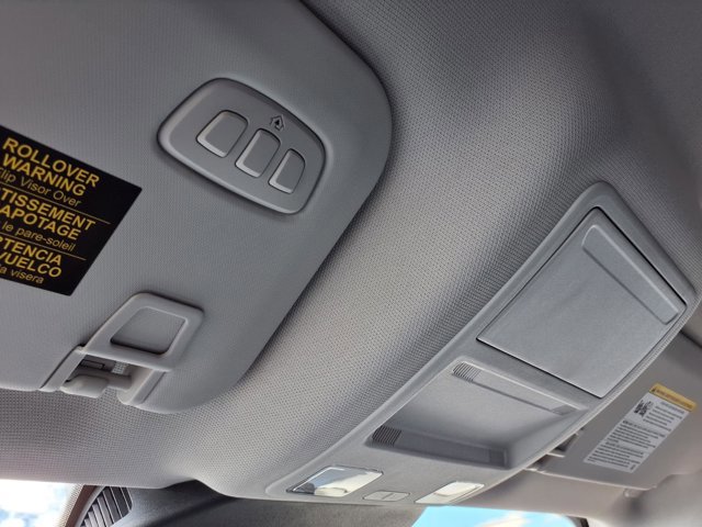 Certified 2023 Ford Escape Platinum AWD/4WD image 16