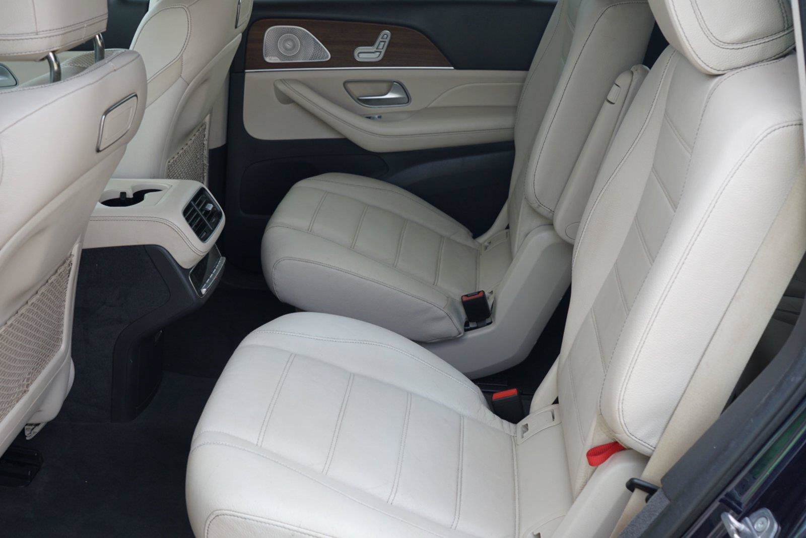 Used 2020 Mercedes-Benz GLS 450 4MATIC image 23