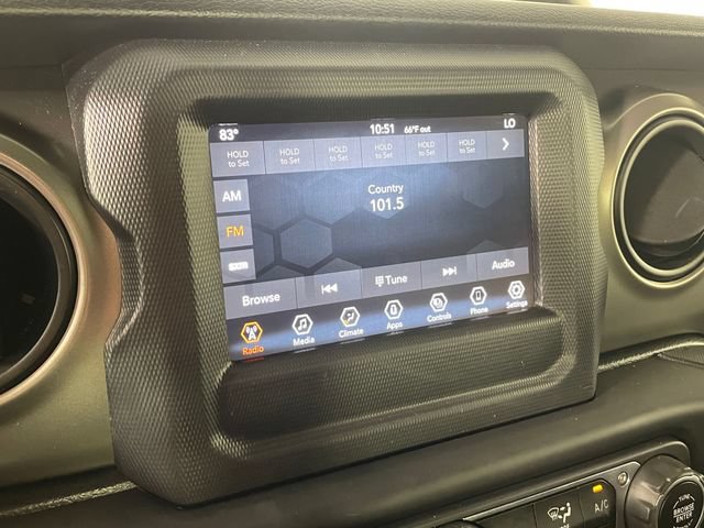 Used 2021 Jeep Wrangler Sport AWD/4WD image 7
