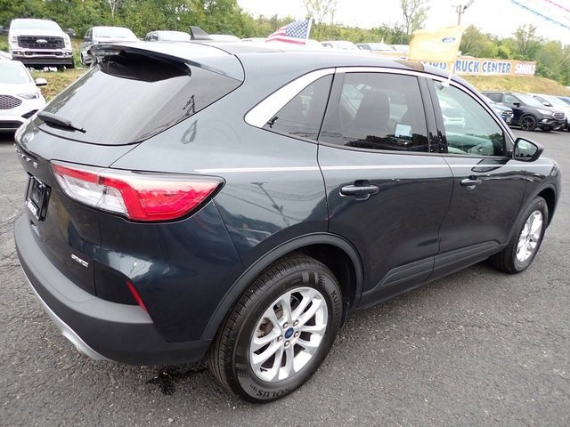 Certified 2022 Ford Escape SE w/ Cold Weather Package image 4