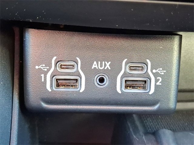 Used 2023 Dodge Durango GT image 24