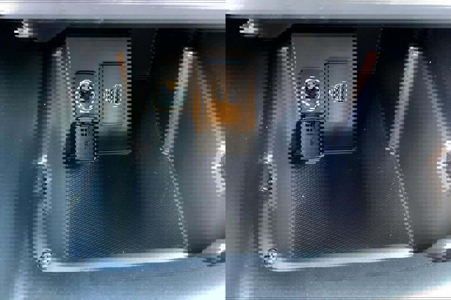 Certified 2025 Ford Explorer ST-Line w/ Premium Package image 32