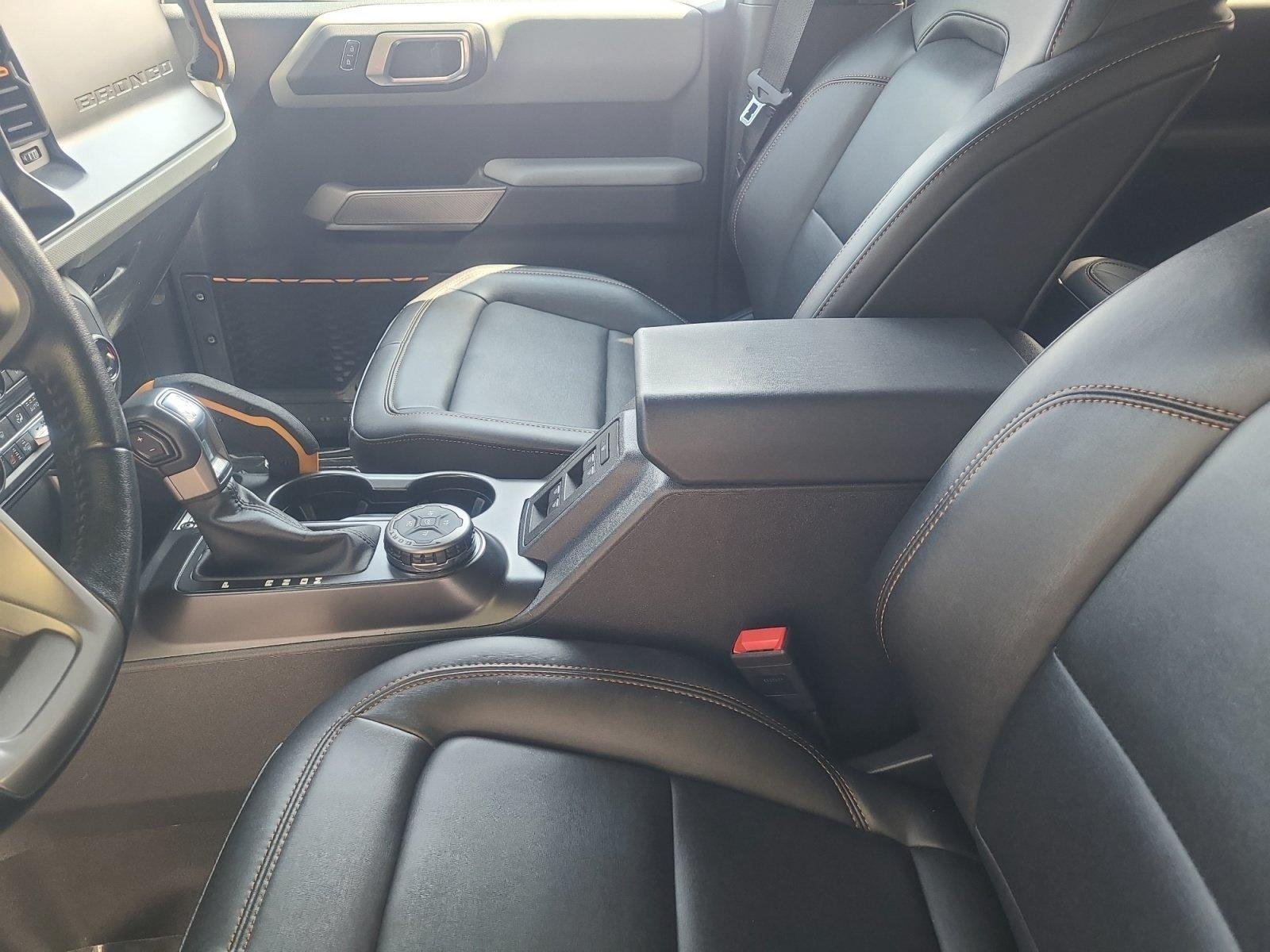 Certified 2023 Ford Bronco Badlands AWD/4WD image 15