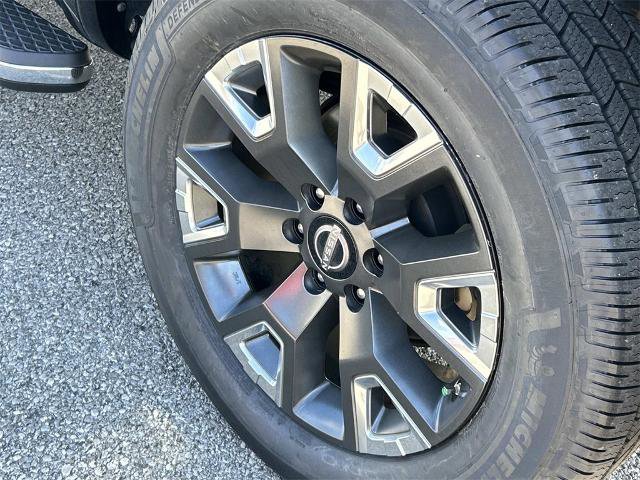 Used 2024 Nissan Titan Platinum Reserve w/ Moonroof Package image 13