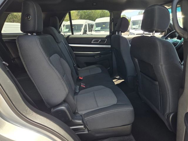 Certified 2017 Ford Explorer XLT w/ Equipment Group 201A FWD image 19