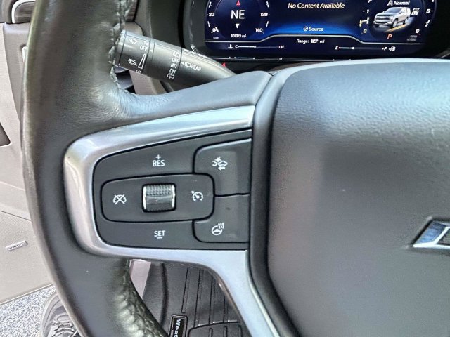 Used 2022 Chevrolet Suburban Z71 w/ Off-Road Capability Package AWD/4WD image 32