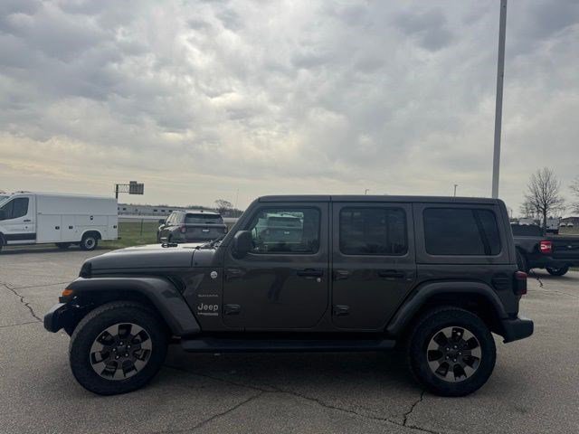 Used 2018 Jeep Wrangler Unlimited Sahara w/ Dual Top Group image 2