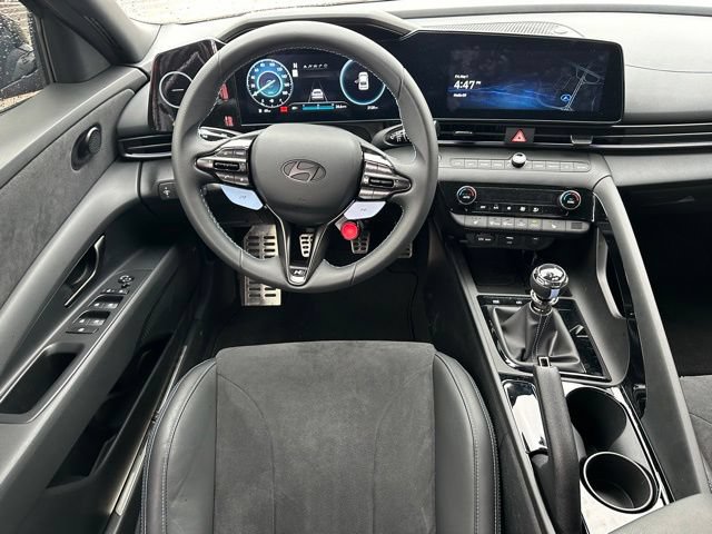 Used 2025 Hyundai Elantra N FWD image 13