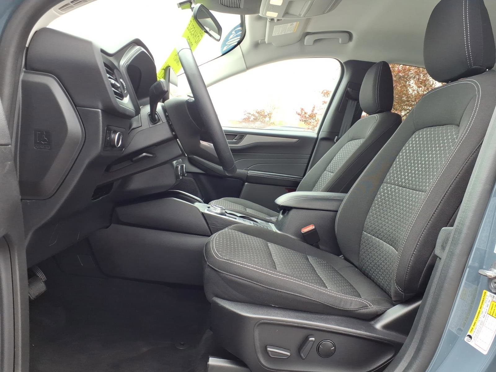 Certified 2023 Ford Escape Active w/ Cold Weather Package FWD image 16