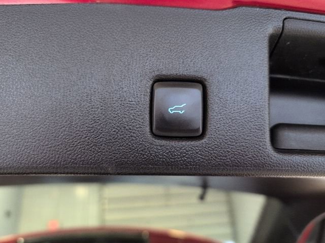 Certified 2021 Ford Escape SEL w/ Technology Package image 32