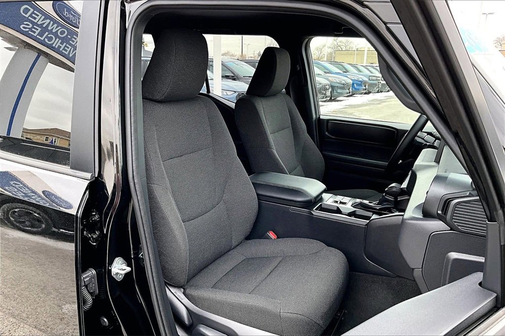 Used 2025 Toyota Land Cruiser 1958 image 7