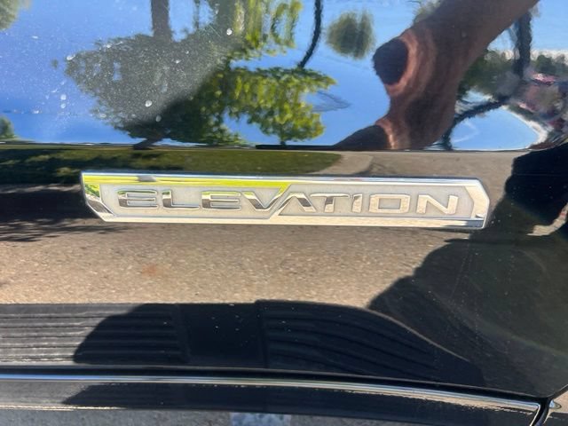 Used 2020 GMC Sierra 1500 Elevation w/ Elevation Value Package AWD/4WD image 8