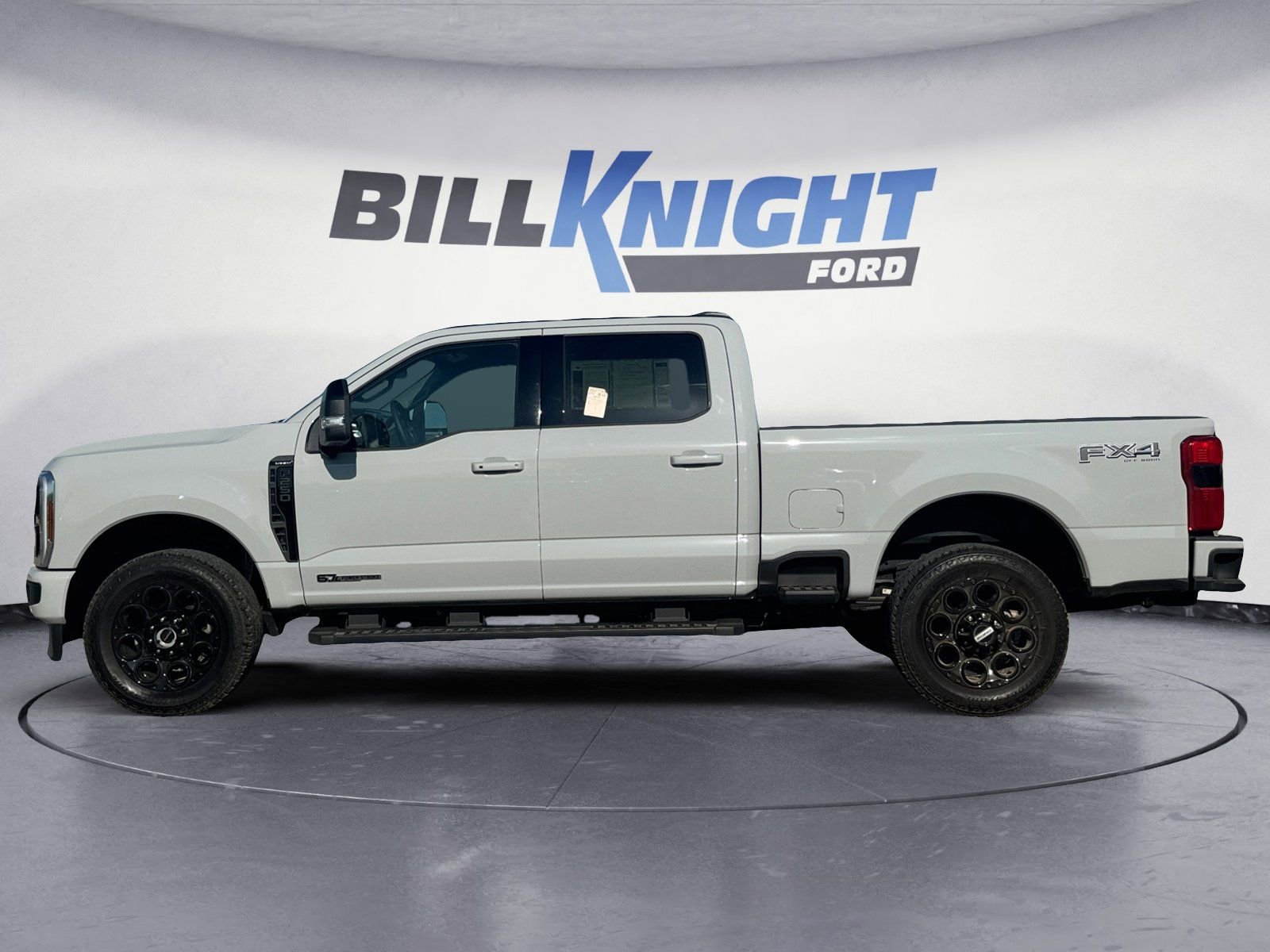 Certified 2025 Ford F250 Lariat w/ Lariat Ultimate Package AWD/4WD image 2