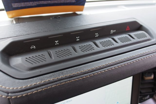 Certified 2025 Ford Bronco Badlands AWD/4WD image 25