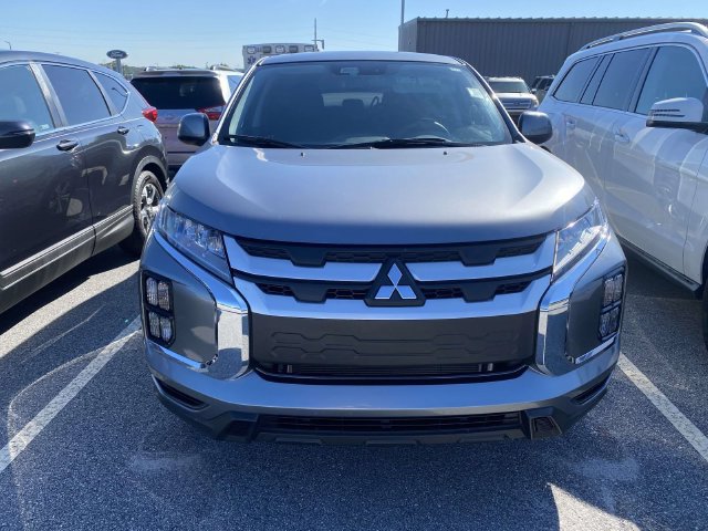 Used 2023 Mitsubishi Outlander Sport AWD image 2