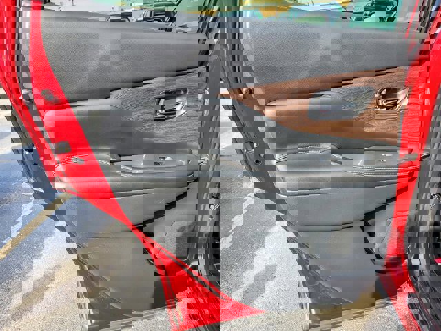 Used 2019 Nissan Murano Platinum image 26