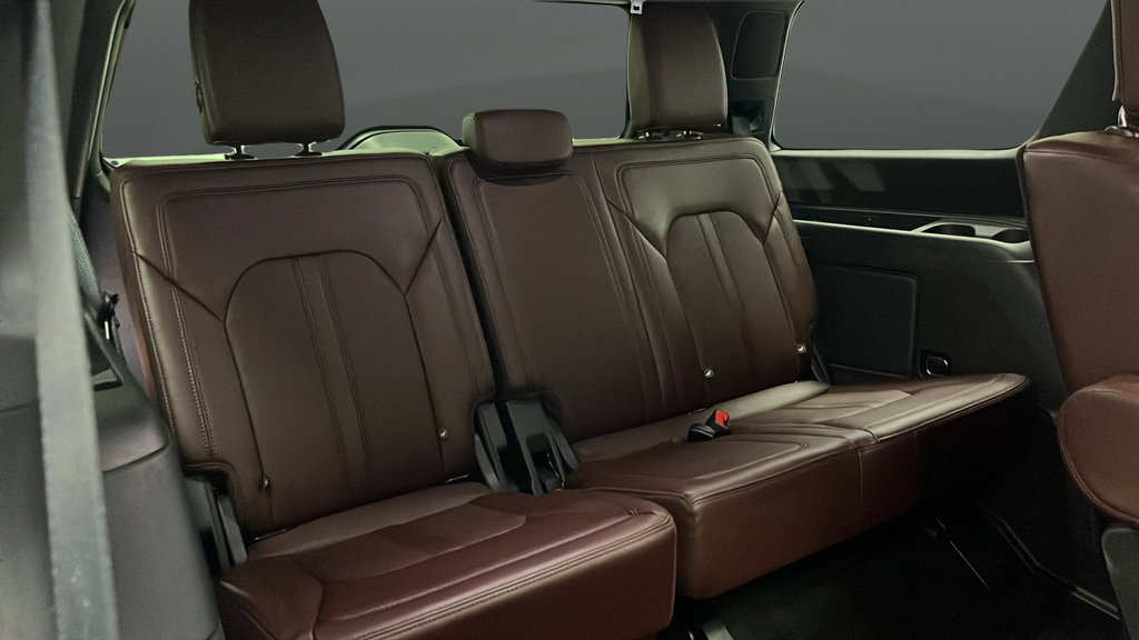 Certified 2023 Ford Expedition Limited AWD/4WD image 26
