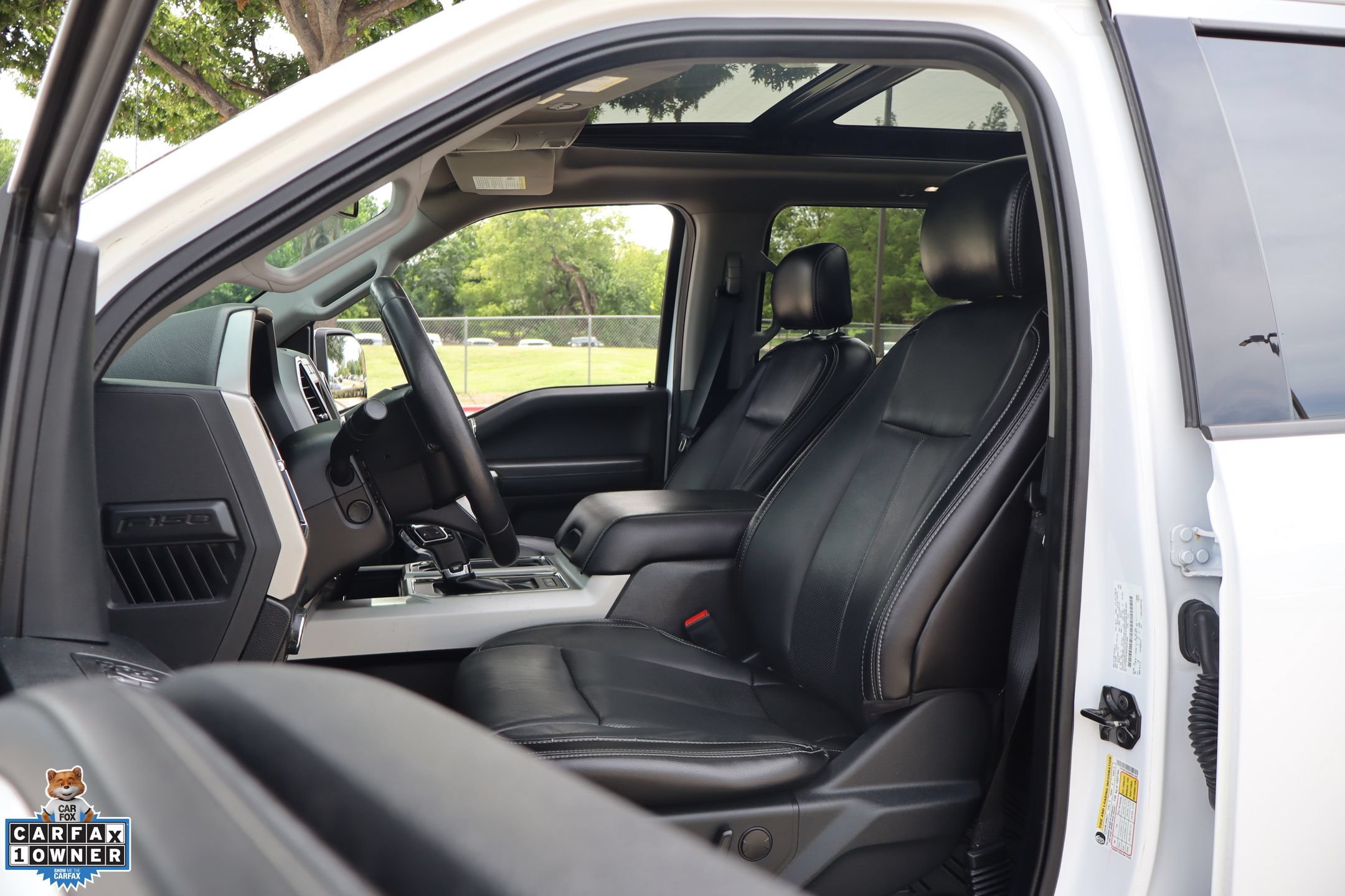 Certified 2019 Ford F150 Lariat w/ Equipment Group 502A Luxury AWD/4WD image 11