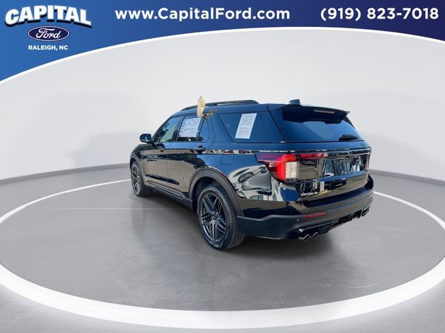 Certified 2025 Ford Explorer ST image 6