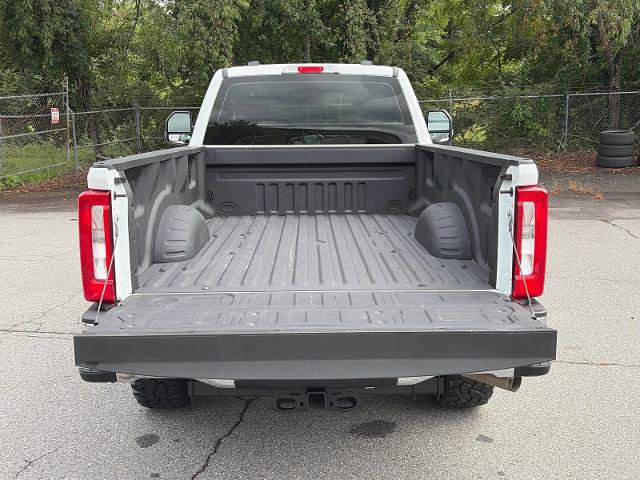 Certified 2025 Ford F250 XL w/ XL Chrome Package AWD/4WD image 4