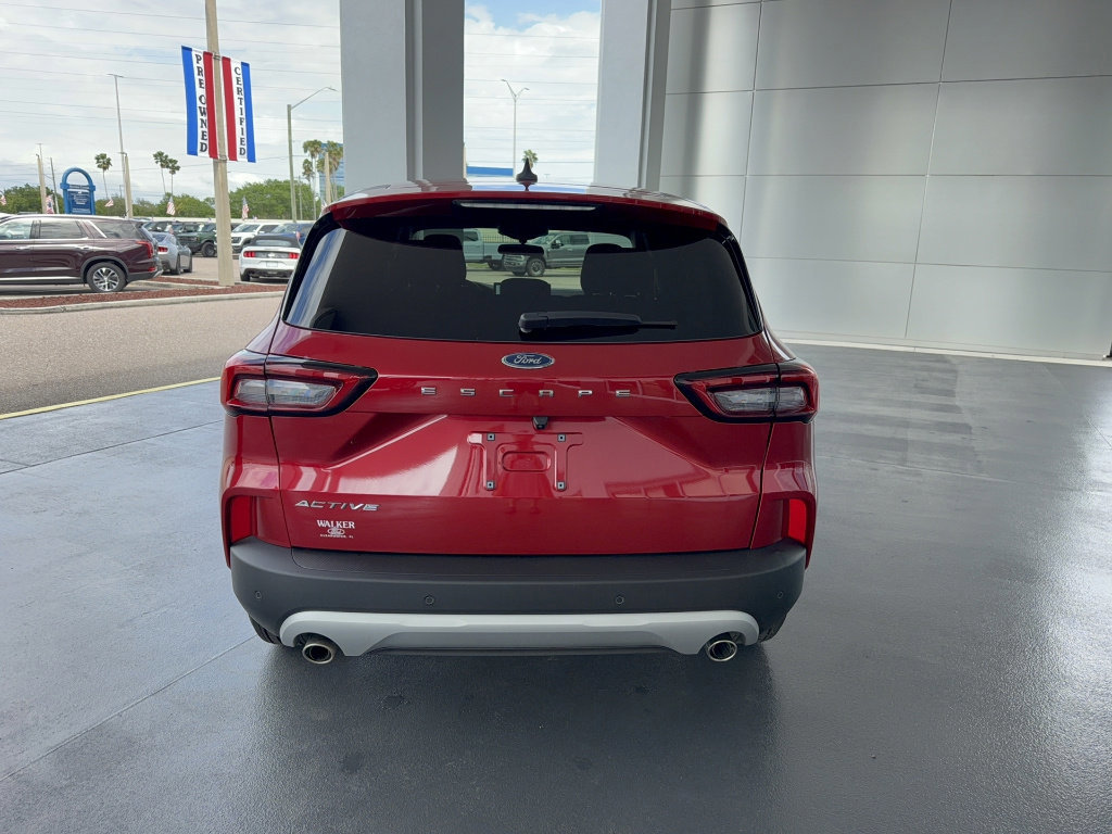 Certified 2025 Ford Escape Active w/ Tech Pack #1 image 3