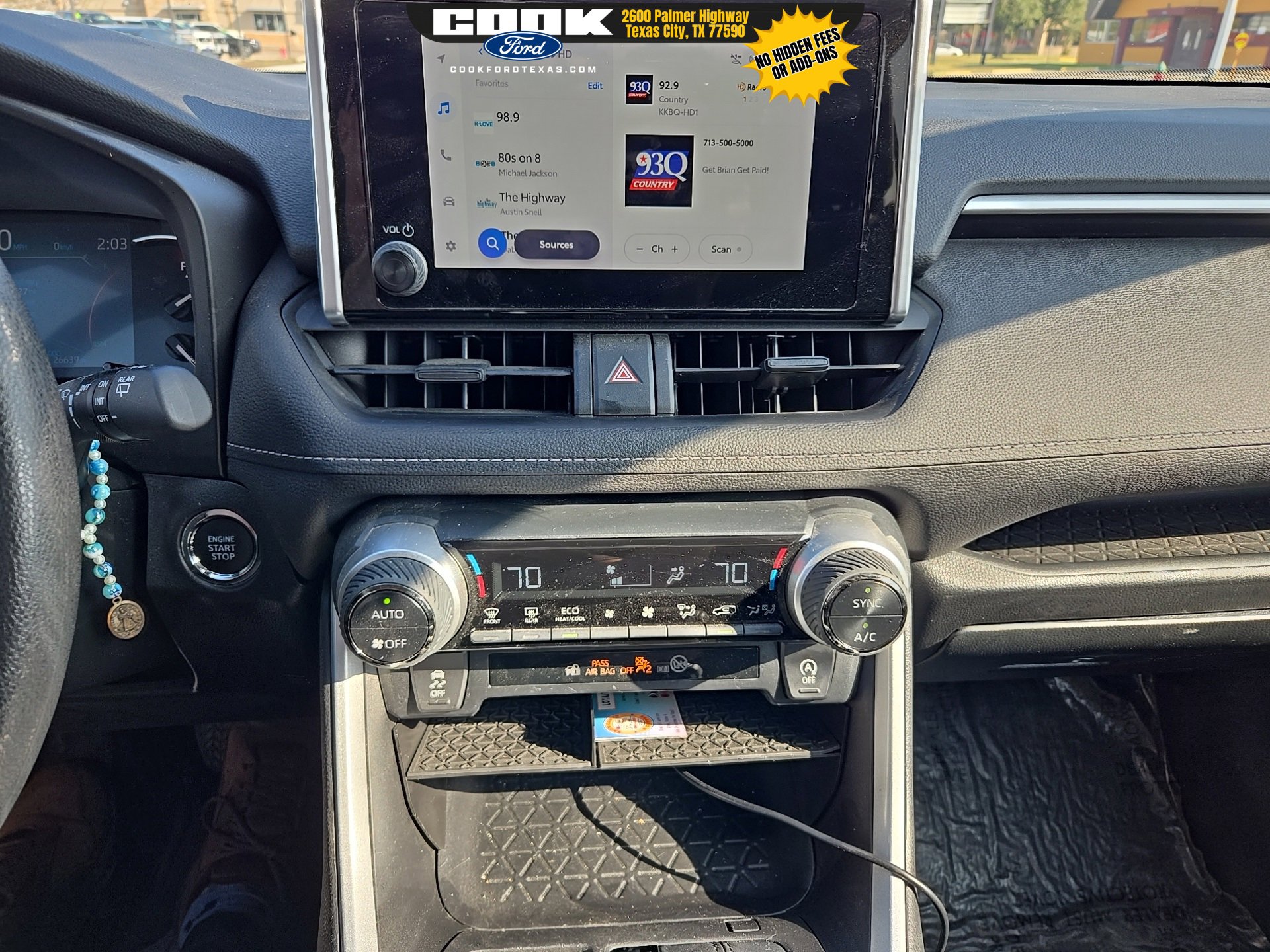 Used 2023 Toyota RAV4 XLE image 7