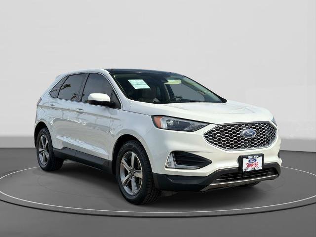 Certified 2024 Ford Edge SEL w/ Convenience Package AWD/4WD image 4