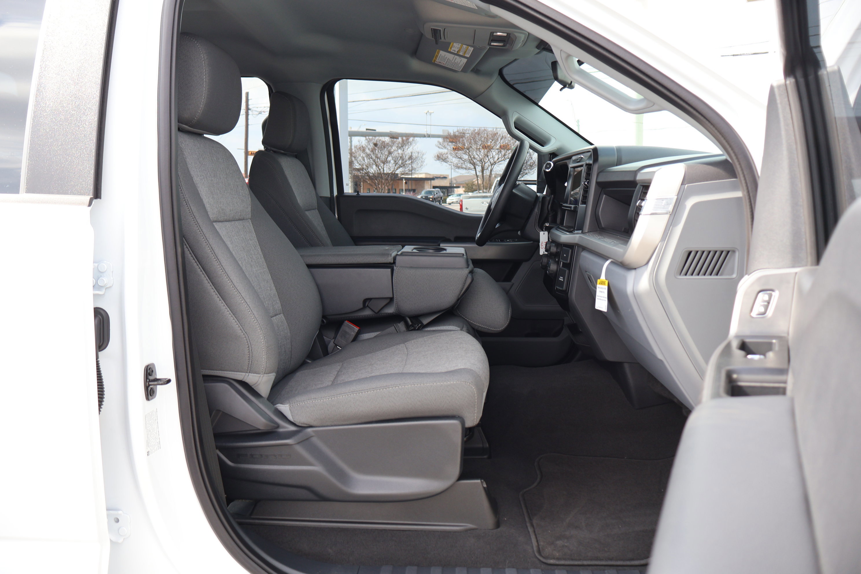 Certified 2025 Ford F250 XL w/ STX Appearance Package image 36