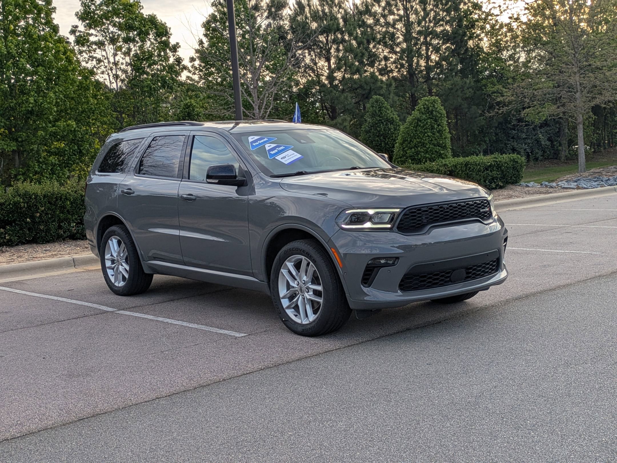 Used 2023 Dodge Durango GT AWD/4WD image 2