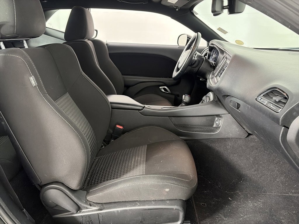 Used 2022 Dodge Challenger GT w/ Blacktop Package image 28
