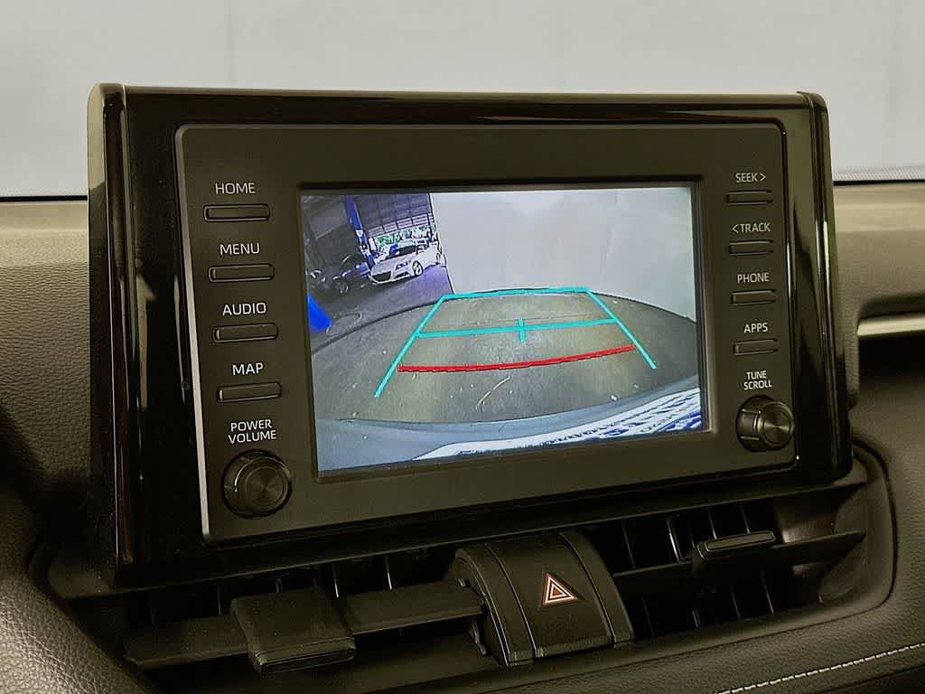 Used 2019 Toyota RAV4 LE FWD image 28