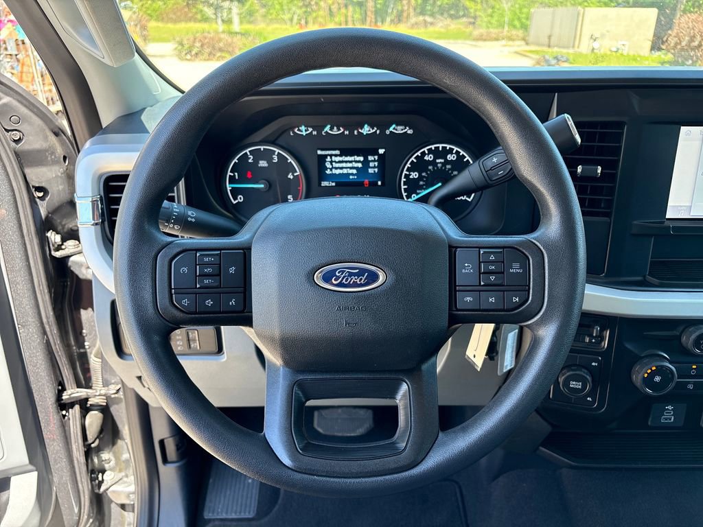 Certified 2025 Ford F250 XLT image 17