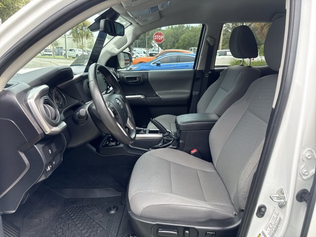 Used 2023 Toyota Tacoma SR5 RWD image 16