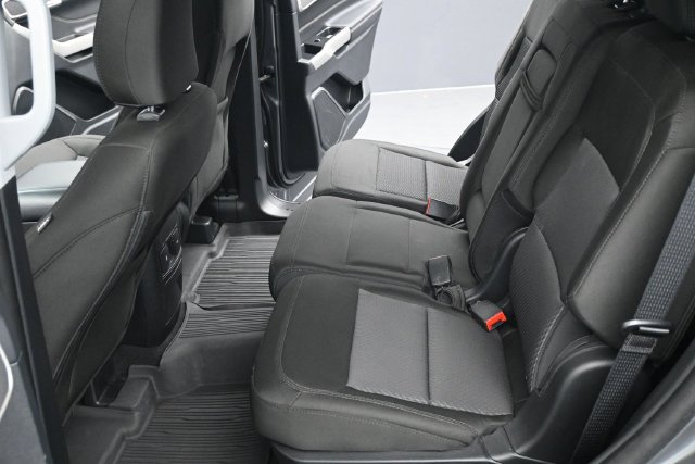 Certified 2023 Ford Explorer XLT AWD/4WD image 5