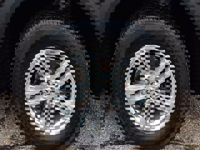 Certified 2023 Ford Explorer XLT image 29