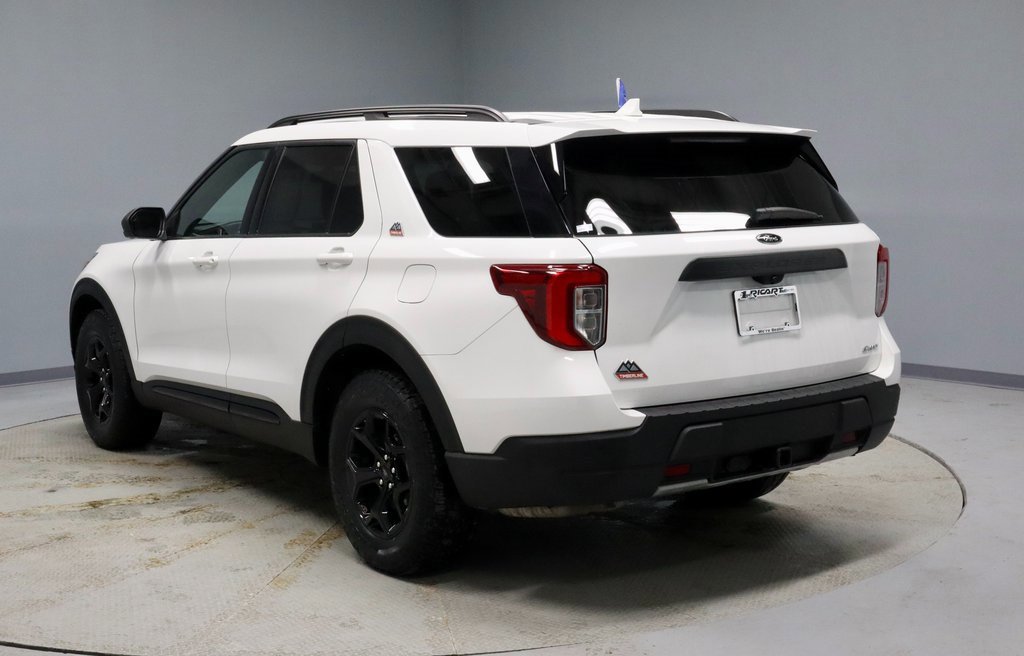 Certified 2022 Ford Explorer Timberline image 3