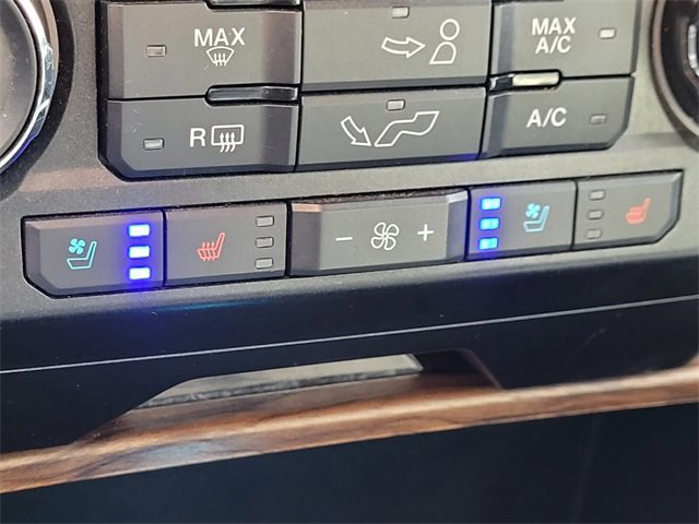 Certified 2020 Ford F150 Lariat image 22