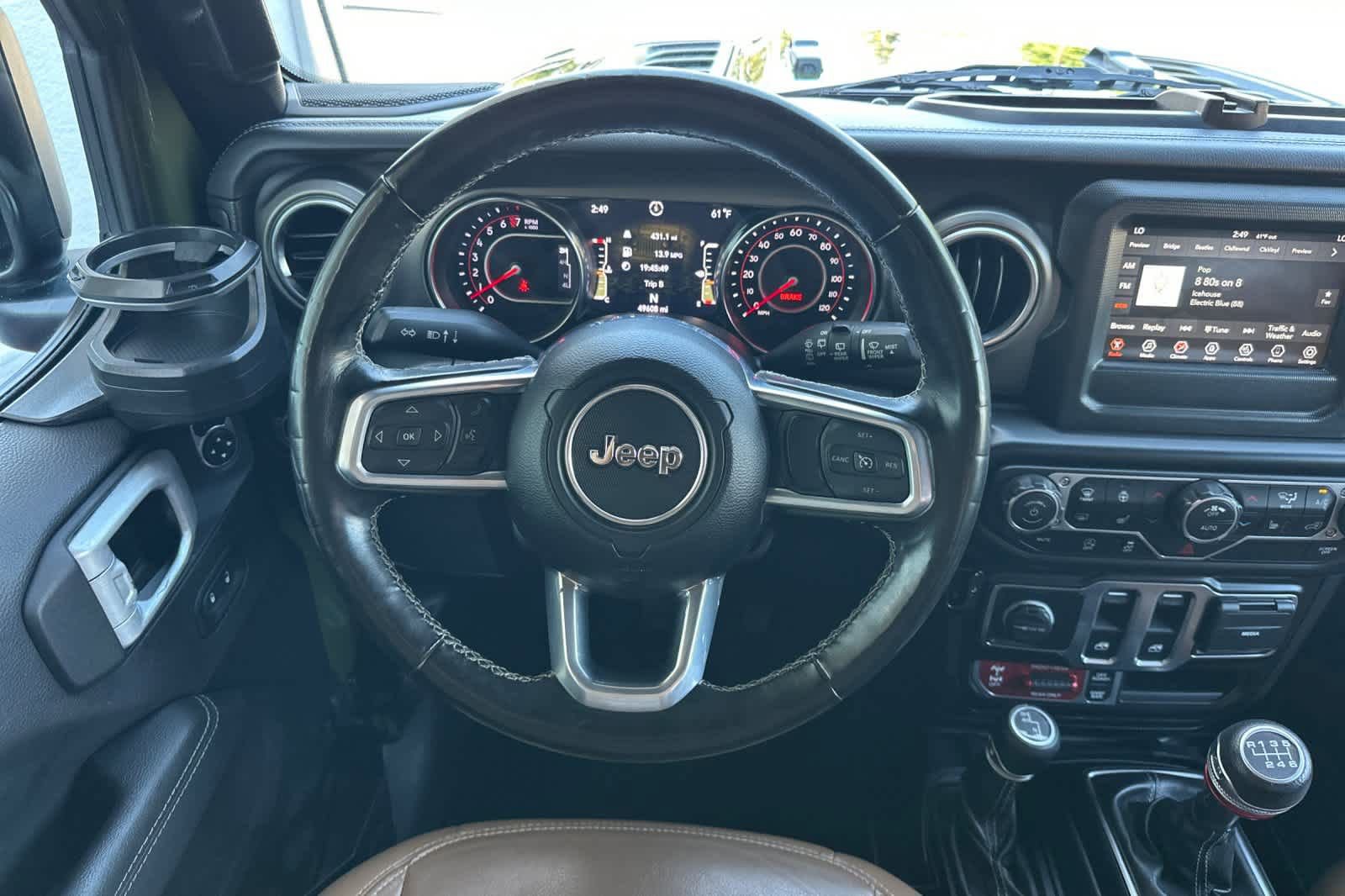 Used 2021 Jeep Wrangler Rubicon w/ Cold Weather Group AWD/4WD image 14