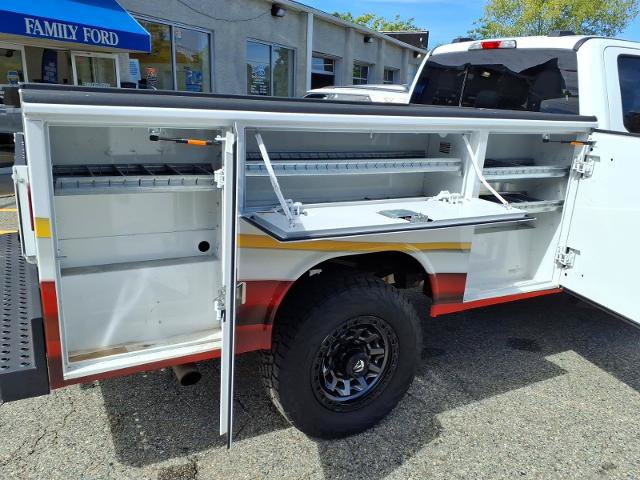 Certified 2025 Ford F350 XL w/ XL Chrome Package AWD/4WD image 11