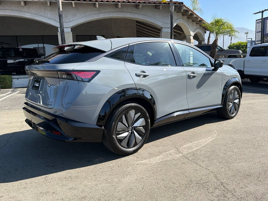 Used 2025 Nissan Ariya AWD image 13