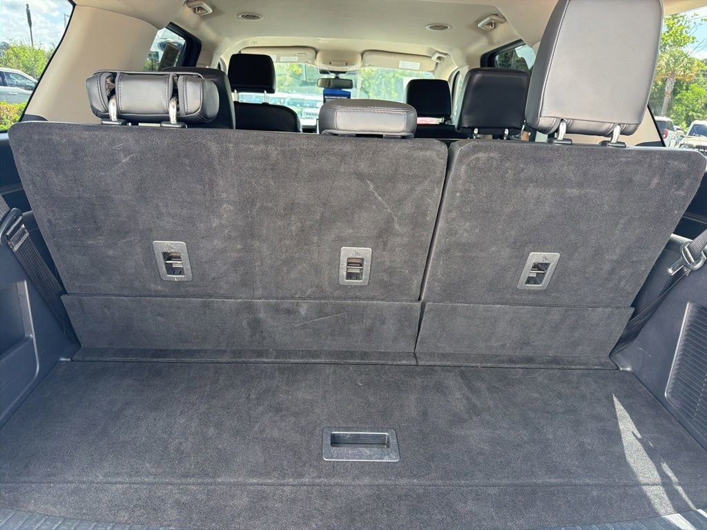 Certified 2024 Ford Expedition XLT RWD image 11