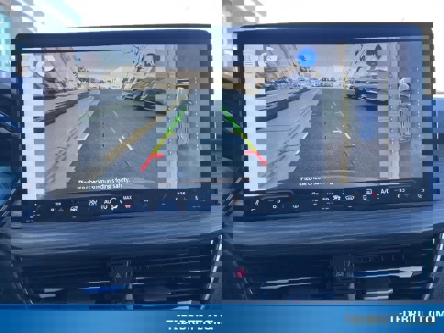 Certified 2024 Ford Escape Platinum w/ Premium Technology Package image 35