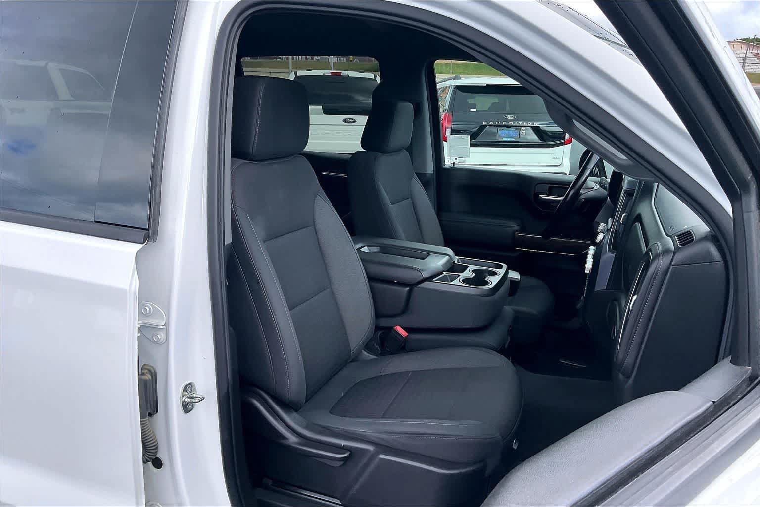 Used 2020 GMC Sierra 1500 Elevation w/ Elevation Convenience Package AWD/4WD image 13