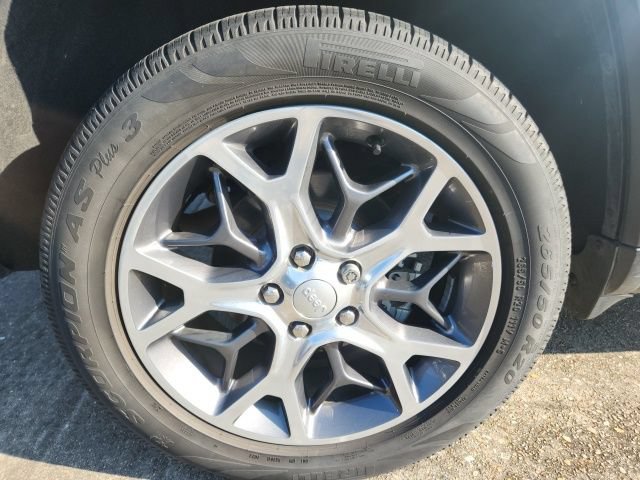 Used 2020 Jeep Grand Cherokee Limited RWD image 12