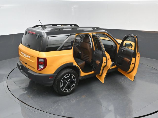 Certified 2022 Ford Bronco Sport Outer Banks w/ Tech Package AWD/4WD image 24