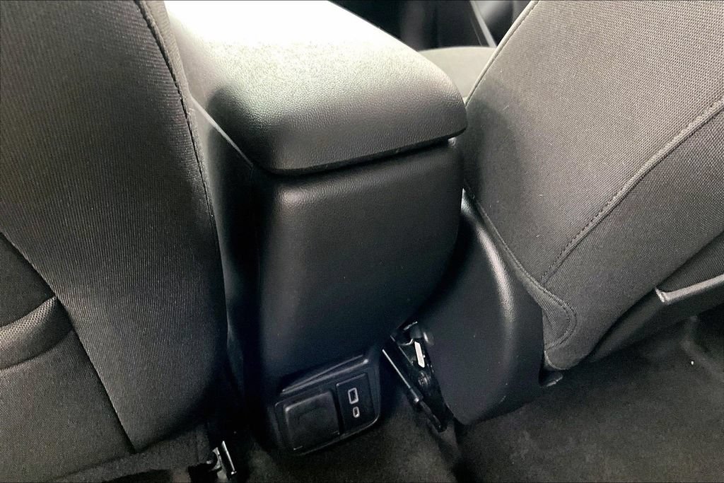Used 2023 Chevrolet TrailBlazer LT w/ Convenience Package AWD/4WD image 33